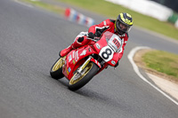 Vintage-motorcycle-club;eventdigitalimages;mallory-park;mallory-park-trackday-photographs;no-limits-trackdays;peter-wileman-photography;trackday-digital-images;trackday-photos;vmcc-festival-1000-bikes-photographs